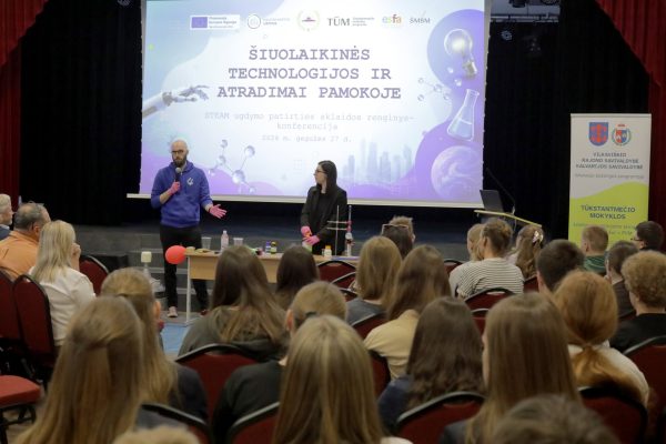 STEAM konferencijoje – dėmesys šiuolaikinėms technologijoms ir atradimams pamokoje (23)